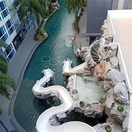 Centara Avenue 2 Bedrooms Pool View Pattaya Esterno foto