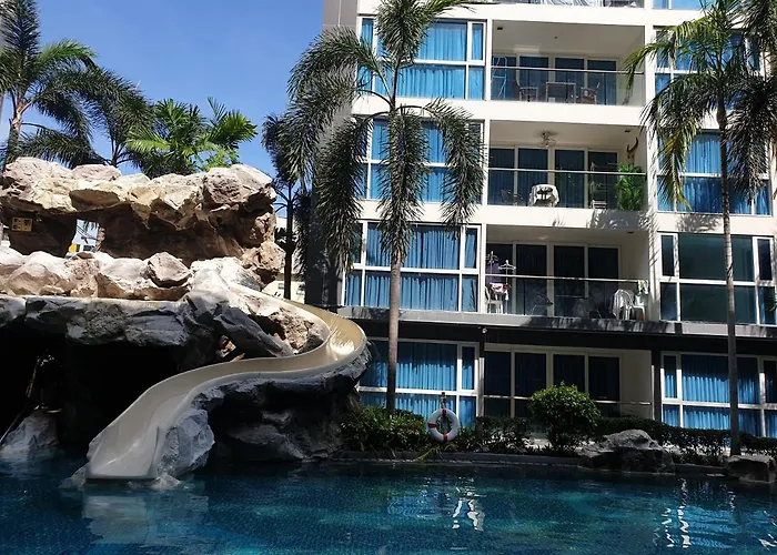 Centara Avenue 2 Bedrooms Pool View